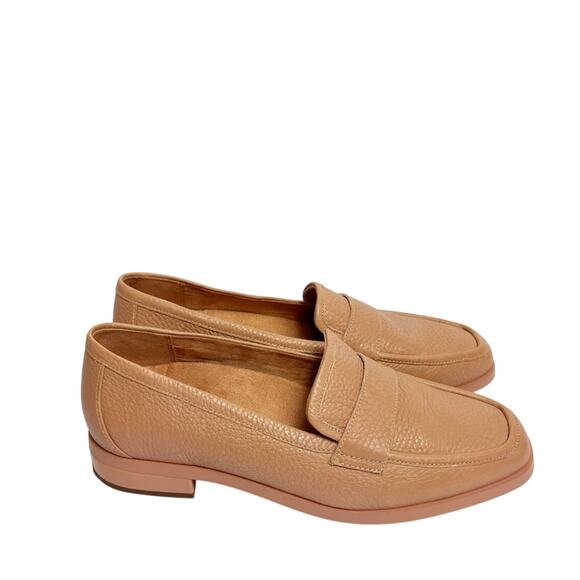 VIONIC SELLAH WOMEN'S FLAT LOAFERS IN COLOR MACAROON SIZE 9 NO BOX - Picture 1 of 5